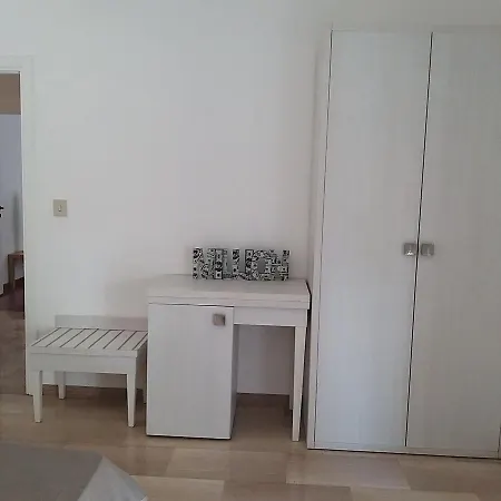 Casa Luna Монтесильвано